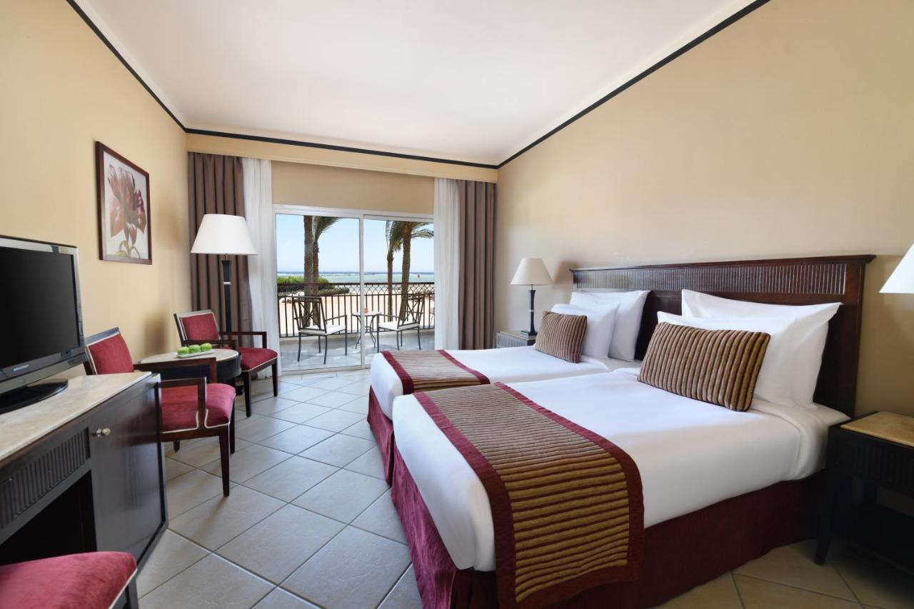 Jaz Mirabel Resort Sharm el-Sheikh Luaran gambar A room at the Hilton Sharm El Sheikh